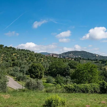 Dolce Aparthotel 4*